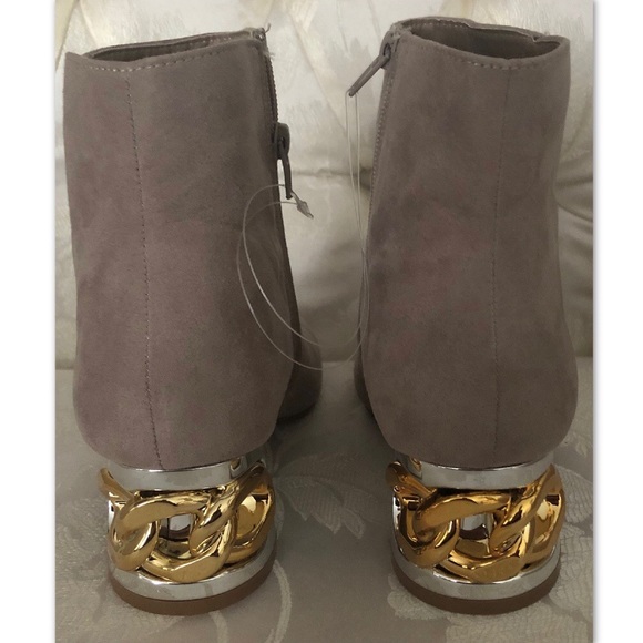 GOLD/SILVER CHAIN LINK HEEL BOOT - Picture 2 of 3